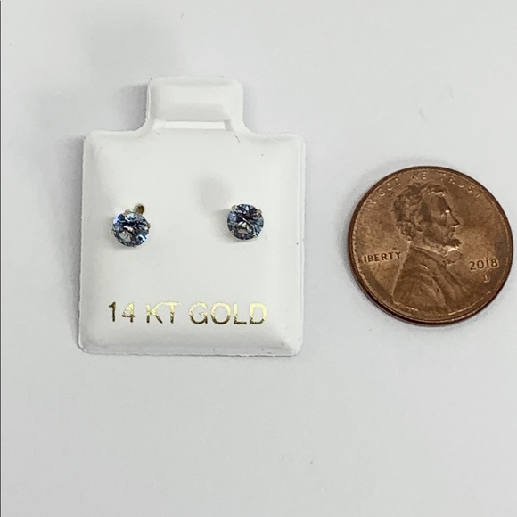 14k Yellow Gold Blue Cubic Zirconia 5mm